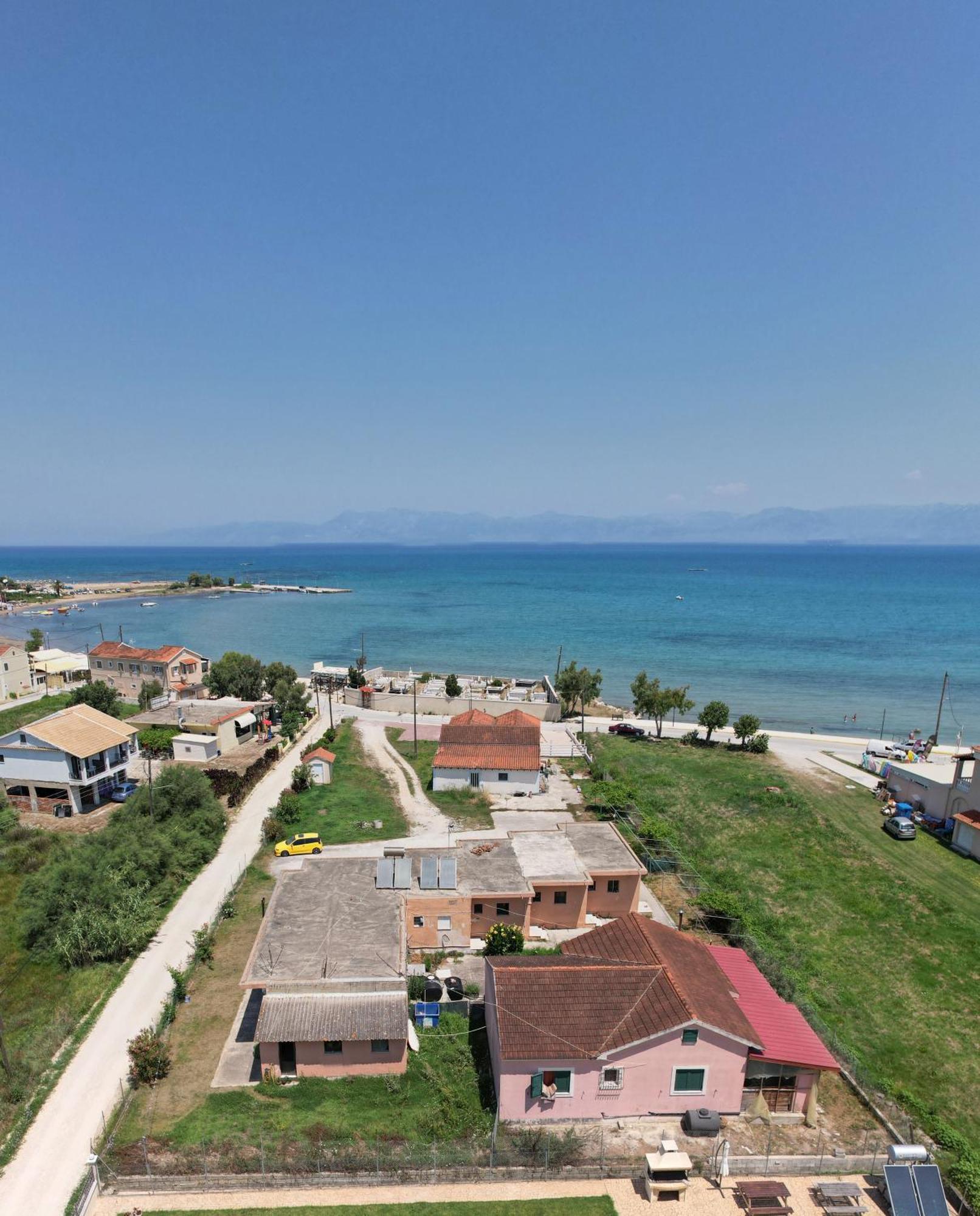 Sidari Escapes Apartment Bagian luar foto